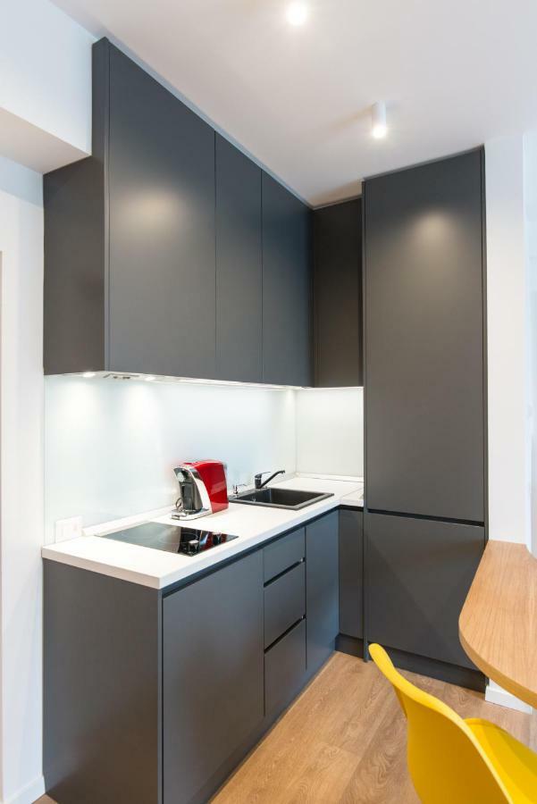 Arbans Elegant Apartment In The City Center Bukarest Exteriör bild