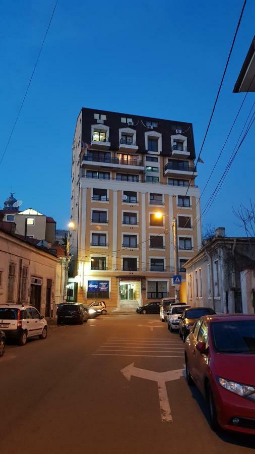 Arbans Elegant Apartment In The City Center Bukarest Exteriör bild