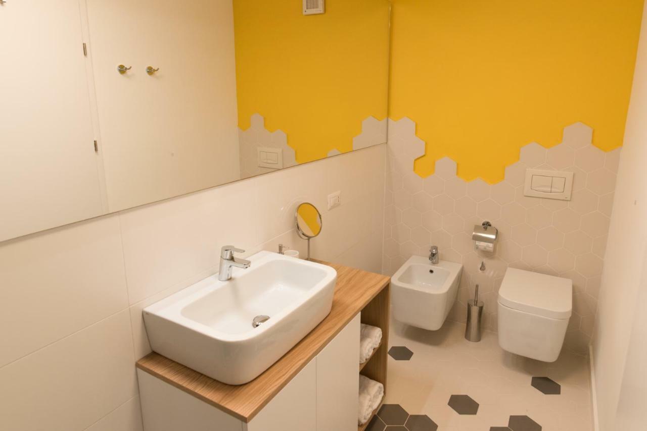 Arbans Elegant Apartment In The City Center Bukarest Exteriör bild