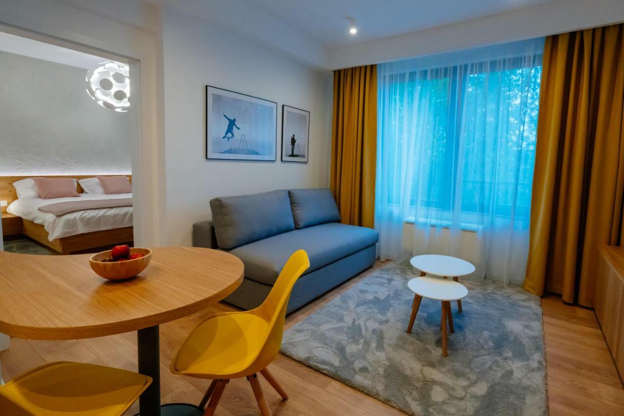 Arbans Elegant Apartment In The City Center Bukarest Exteriör bild