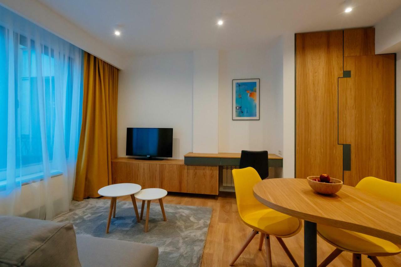Arbans Elegant Apartment In The City Center Bukarest Exteriör bild